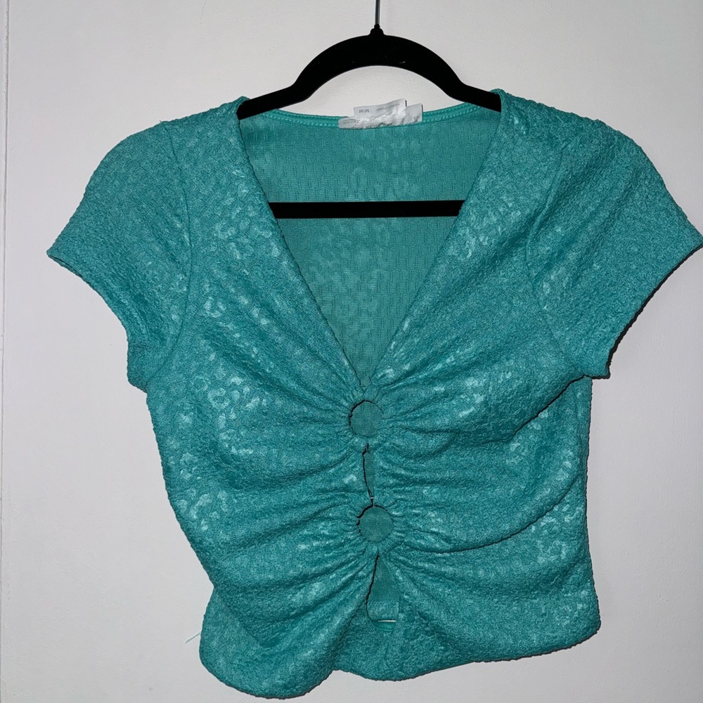 Urban outfitters green/blue cheetah print short sleeve top
